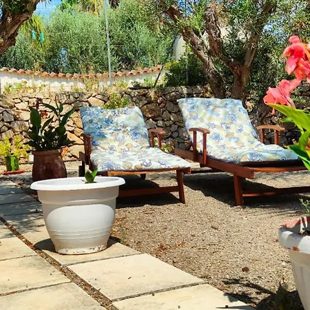 فيلة Relax Tra Campagna E Mare