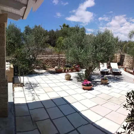 Villa Relax Tra Campagna E Mare Villa *